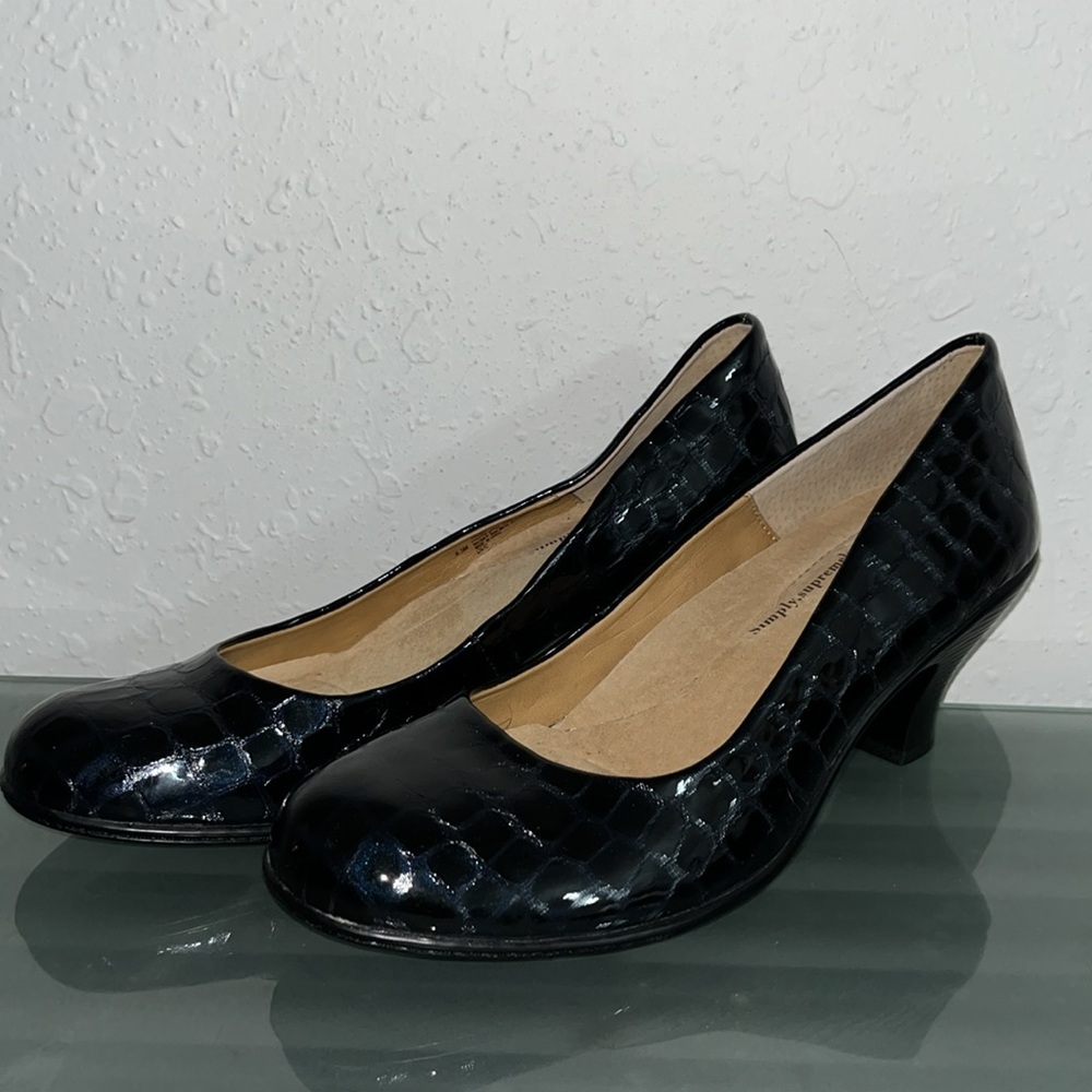 NWOB Softspots Salude Croco Black Patent Leather Pump Low Heels Pumps si… - Picture 8 of 12